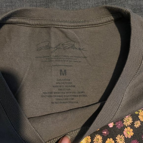 Grey Marilyn Monroe White Dress Tee - Picture 5 of 6